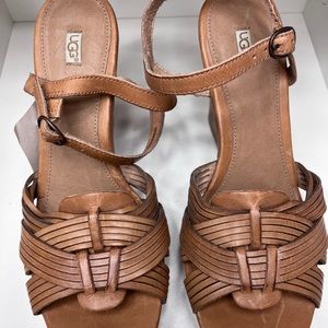 $75 size 8. UGG tan leather hand woven platform sandal.